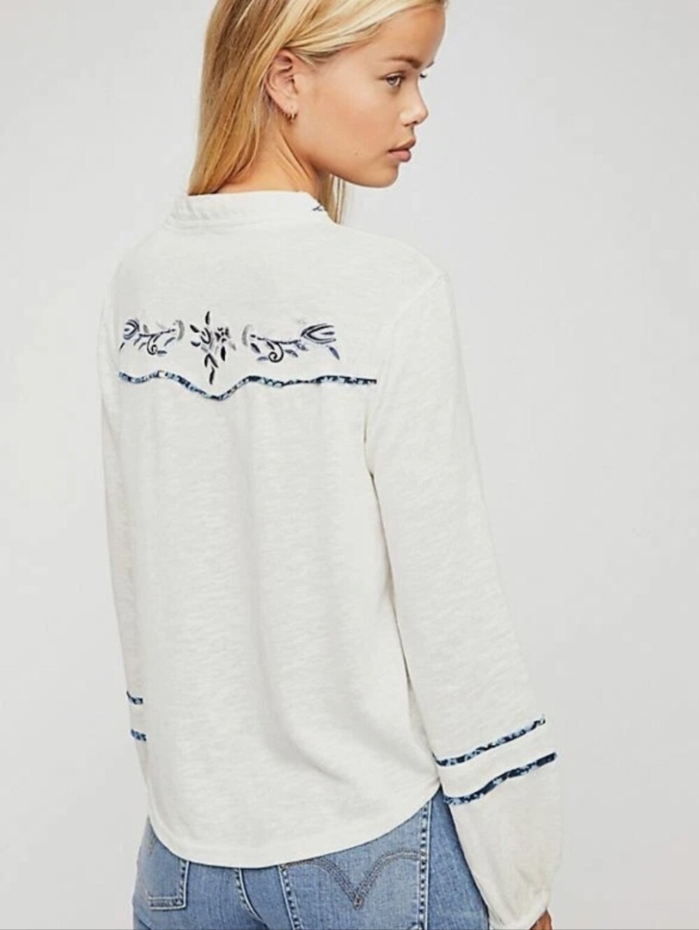 Free People Sundance Kid Henley Iviry/blue Top with Floral Embroidery - Picture 2 of 11